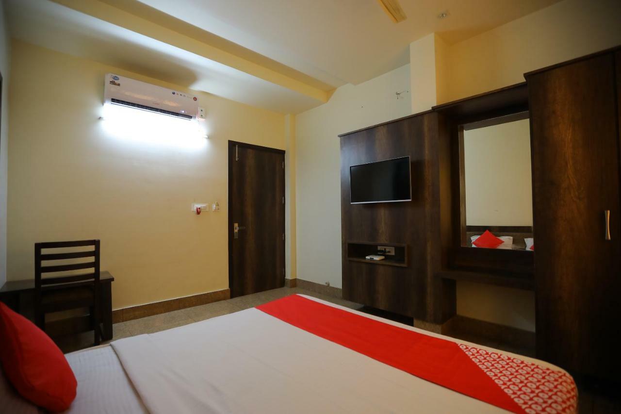 Oyo 40791 Hotel Hot N Fast Suratgarh Luaran gambar