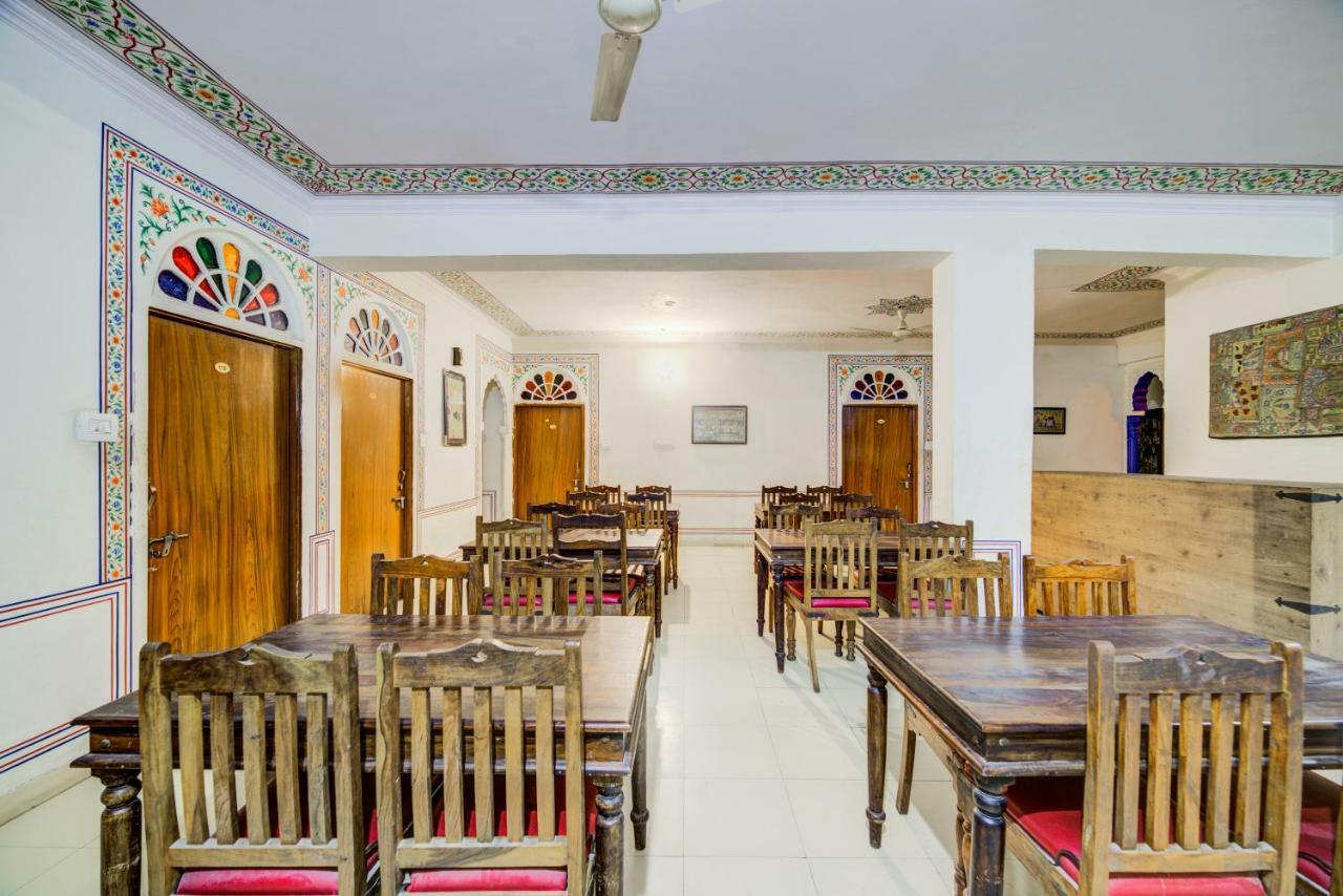 Oyo 40791 Hotel Hot N Fast Suratgarh Luaran gambar